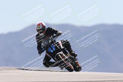 media/Oct-13-2025-Moto Forza (Mon) [[a66d839500]]/2-A Group/Session 4 (Turn 9)/